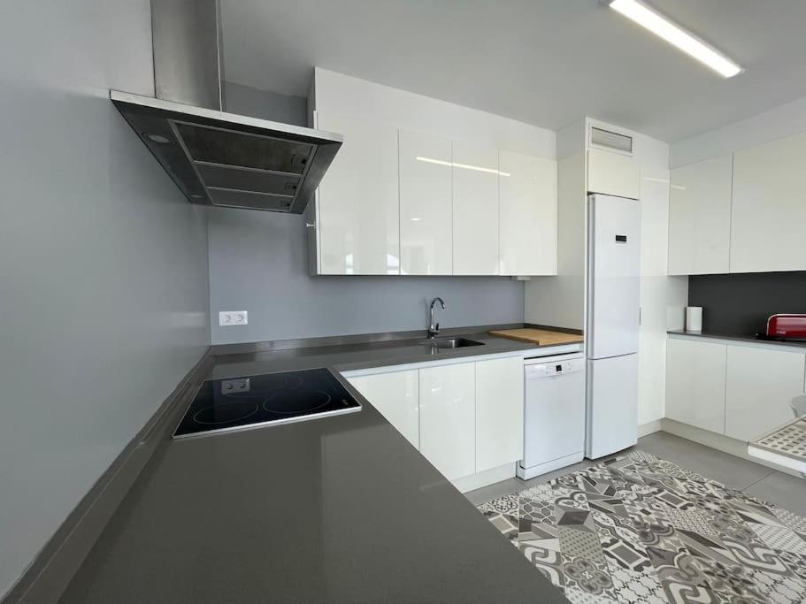 דירות אדחה Sunset Terrace Ocean View מראה חיצוני תמונה